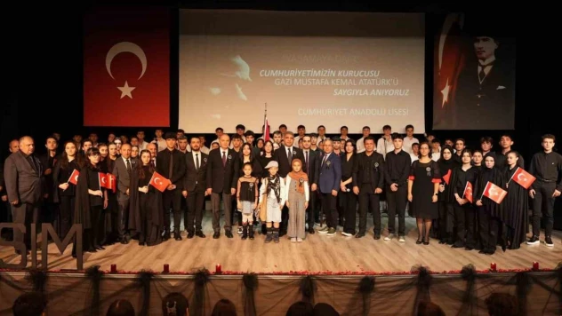 Başkan Özlü öğrencileri yalnız bırakmadı