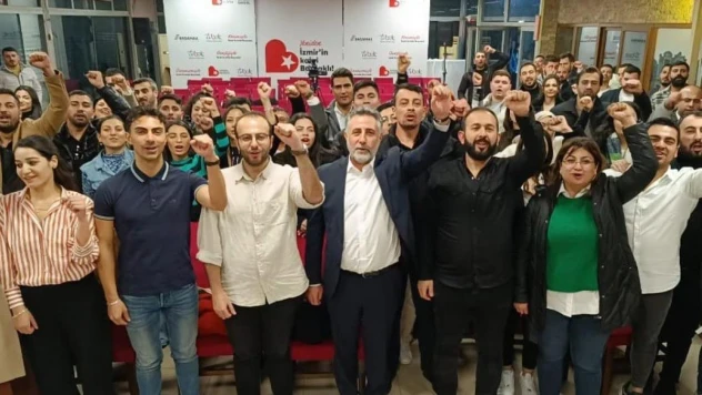 Başkan Sandal: 'Gençleriyle güçlü bir Bayraklı oluşturduk'