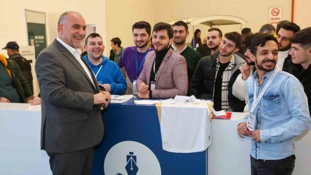 Başkan Sandıkçı: 'Milli Teknoloji Hamlesi'ne katkılar sunacak nesiller yetiştiriyoruz'