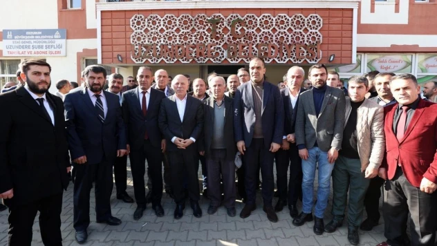 Başkan Sekmen Uzundere'ye çıkarma yaptı