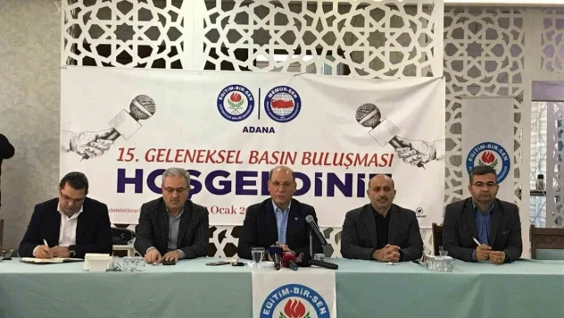 Başkan Sezer: 'Sözleşmeli öğretmenlik kaldırılmalı'