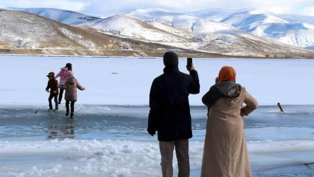 Bayburt'ta dondurucu soğuklar etkili oluyor