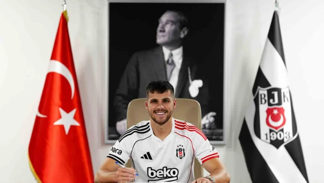 Beşiktaş, David Jurasek'i kadrosuna kattı