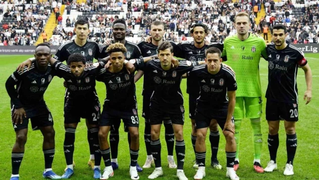 Beşiktaş, zirve yarışına tutunabilmek için galibiyet peşinde