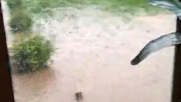 Beykoz Riva'da aşırı yağıştan dolayı evleri su bastı