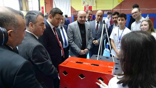 Bilim Fuarı'ndaki projeler ilgi gördü