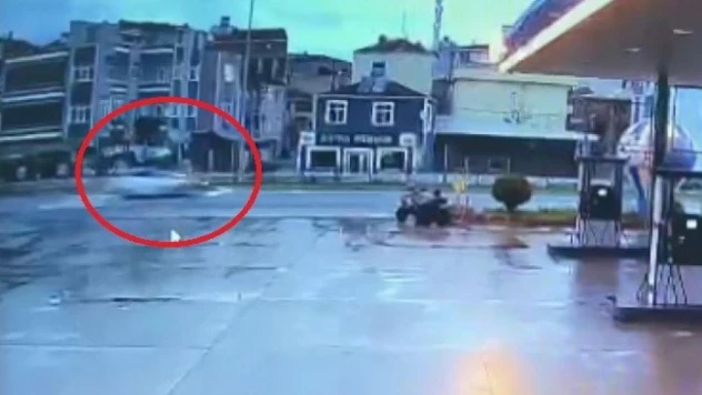 Bisikletlinin öldüğü kaza kamerada