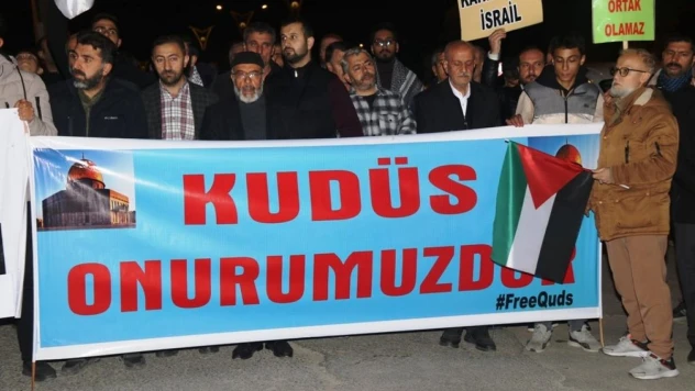 Bitlis'ten İsrail'e kınama