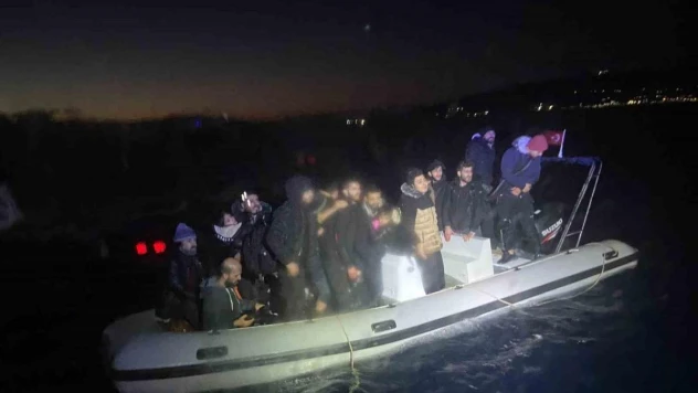 Bodrum'da 17 düzensiz göçmen kurtarıldı