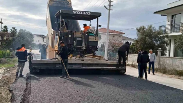 Bodrum Mumcular'da Sıcak Asfalt Çalışması