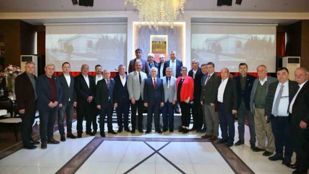 Bozbey: 'Başarımızın arkasında esnafın gücü var'