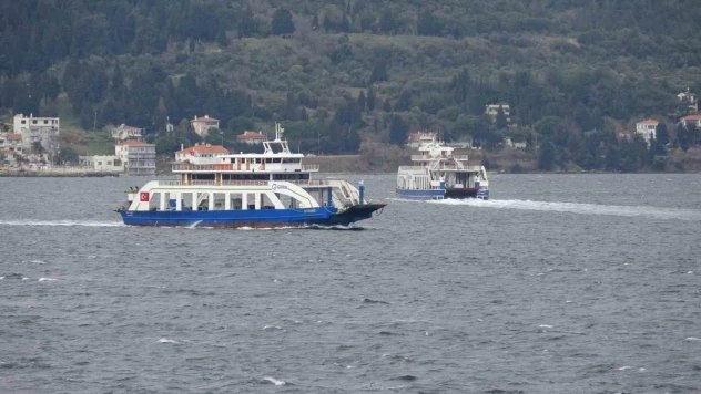 Bozcaada ve Gökçeada'ya yarınki tüm feribot seferleri iptal edildi