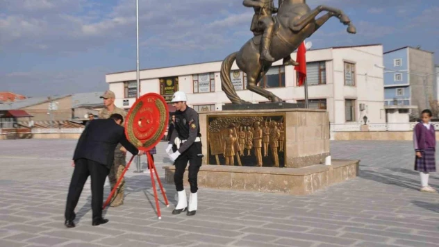 Bulanık'ta 10 Kasım Atatürk'ü anma programı