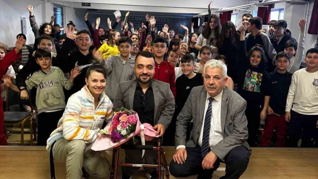 Burak Sakçı minklere tecrübelerini aktardı