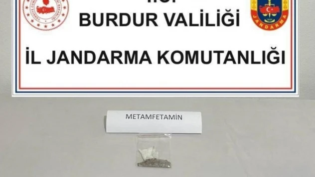 Burdur'da uyuşturucu ve kaçakçılık operasyonunda 2 şahıs tutuklandı