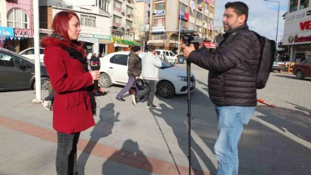 Burhaniye'de yerel medya halkın nabzını tutuyor