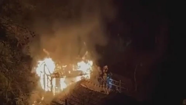 Bursa'da bir çiftlik alevlere teslim oldu