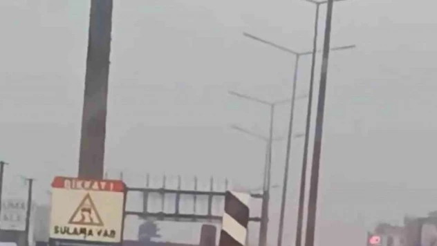 Bursa'da koyun sürüsü çevre yoluna çıktı, trafikte uzun kuyruklar oluştu