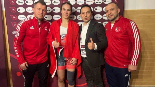 Buse Tosun Çavuşoğlu: 'Hayallerim olimpiyatlarda altın madalya kazanmak'