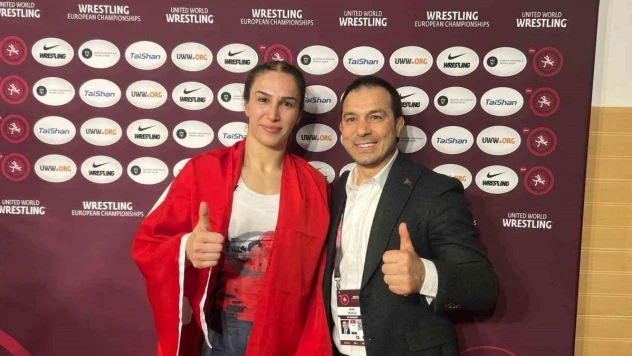 Buse Tosun Çavuşoğlu, Avrupa şampiyonu