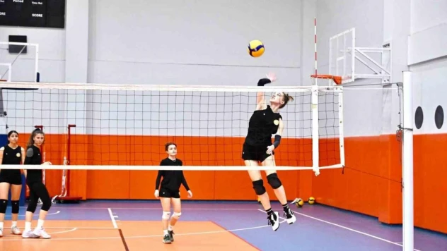 Büyükşehir'in Sultanları Akhisar Belediyespor maçına hazırlanıyor