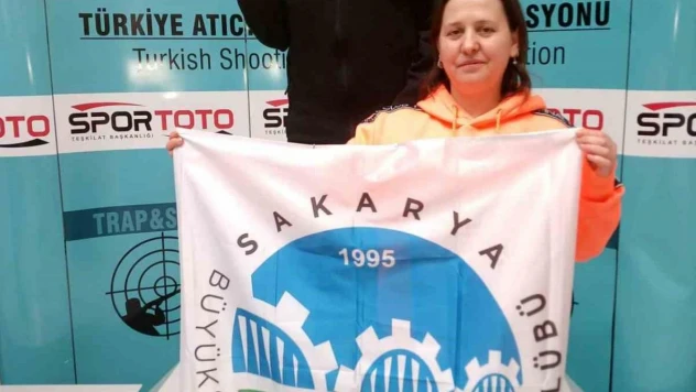 Büyükşehir sporcusundan Türkiye Şampiyonluğu'na tam isabet