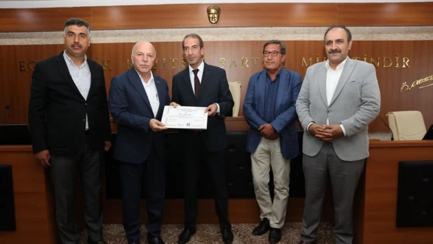 Büyükşehirde sertifikalar dağıtıldı