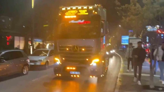 Çakar ışık taktıran tır sürücüsüne 4 bin 64 TL ceza kesildi