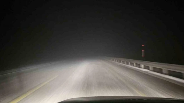 Çamlıbel'de sis ve kar yağışı etkili oldu