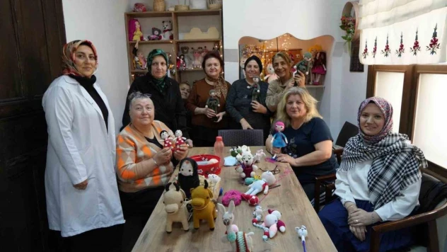 Can sıkıntısından başladıkları kurs sayesinde asgari ücretten fazlasını kazanıyorlar