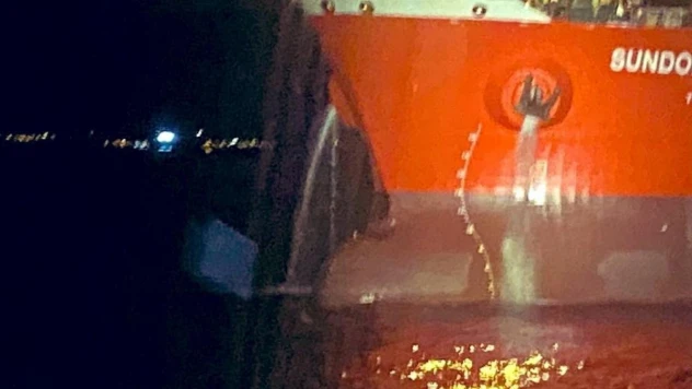 Çanakkale Boğazı'ndan geçen boş tanker makine arızası yaptı