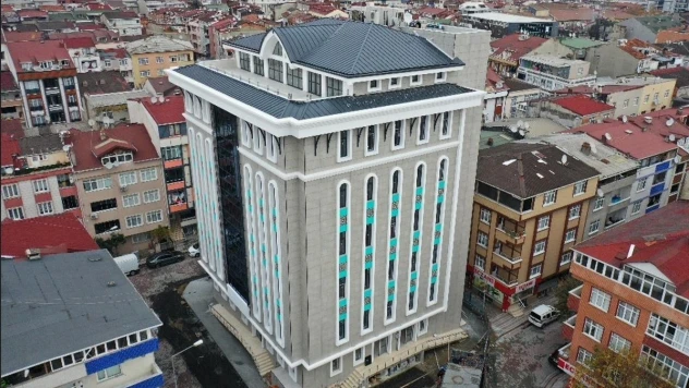 Cemil Meriç Kültür Merkezi hizmete girmek için gün sayıyor