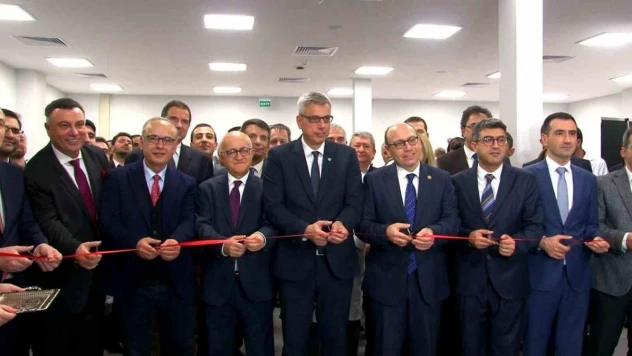 Cerrahpaşa Tıp Fakültesi Prof. Dr. Murat Dilmener Hastanesine 3 ayda yeni ameliyathane