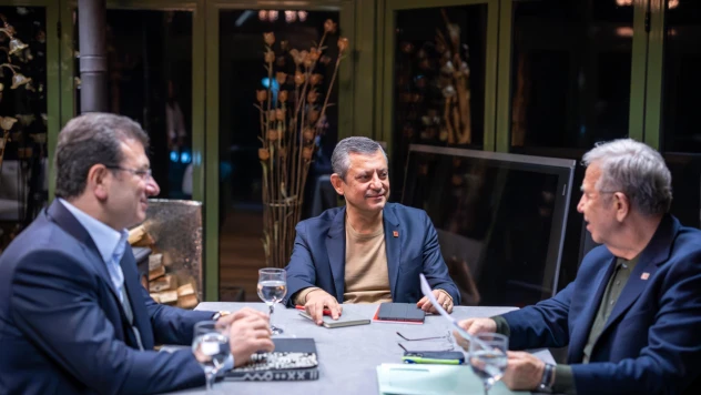 CHP Genel Başkanı Özel, İmamoğlu ve Yavaş ile görüştü