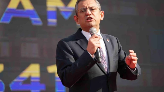 CHP lideri Özel Turgutlu'da 226 milyon liralık yatırımların açılışını yaptı