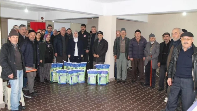 Çitçilere organik tarım için bordo bulamacı dağıtıldı