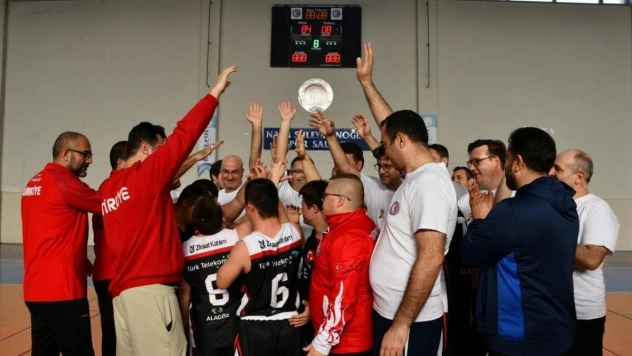 ÇOMÜ'de farkındalık müsabakasında dostluk kazandı