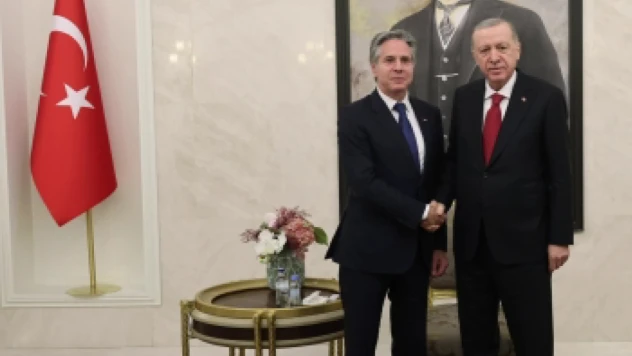 Cumhurbaşkanı Recep Tayyip Erdoğan, Ankara'ya gelen ABD Dışişleri Bakanı Antony Blinken'ı Esenboğa Havalimanı'nda kabul etti.