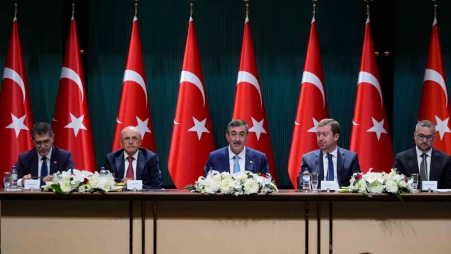 Cumhurbaşkanı Yardımcısı Yılmaz: 'Enflasyonu düşürdükçe büyüme potansiyelimiz yukarı taşınacak'