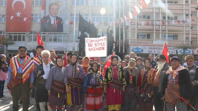 Cumhuriyet'in 100'üncü yılı Burdur'da coşkuyla kutlandı