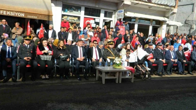 Cumhuriyetin 100. Yılı Posof'ta coşku ile kutlandı