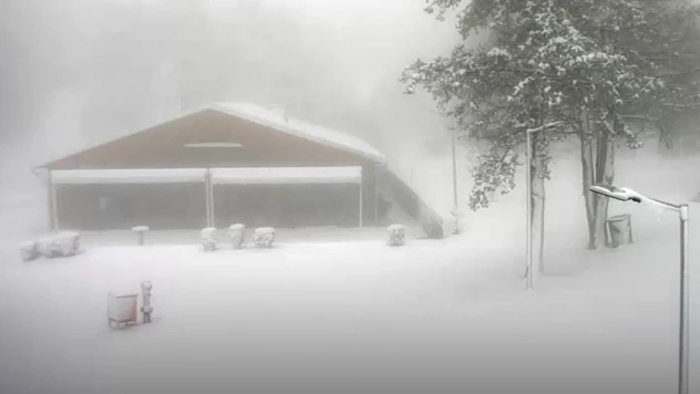 Denizli'nin yüksek kesimlerinde kar yağışı etkili oldu