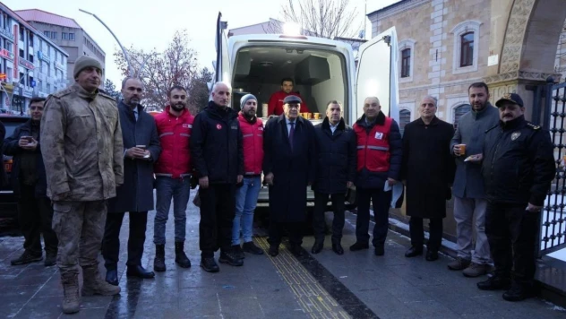 Depremde hayatını kaybedenler dualarla anıldı