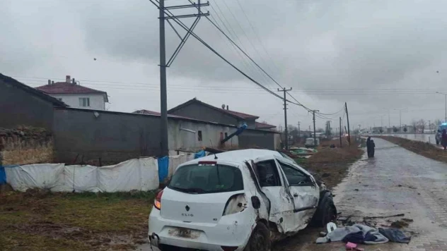 Devrilen aracın sürücüsü hayatını kaybetti