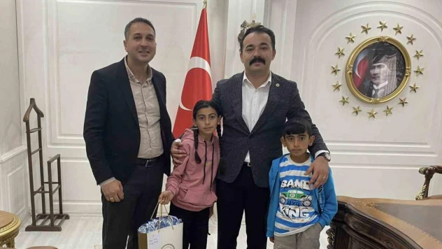 Digor'da kitap okuyanlar ödüllendirildi