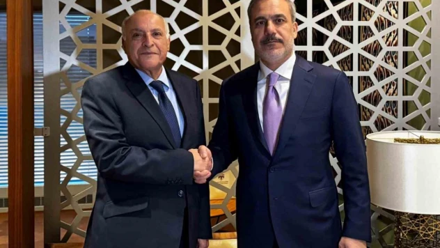 Dışişleri Bakanı Fidan, Cezayir Dışişleri ve Yurtdışındaki Ulusal Topluluklar Bakanı Ahmed Attaf ile görüştü