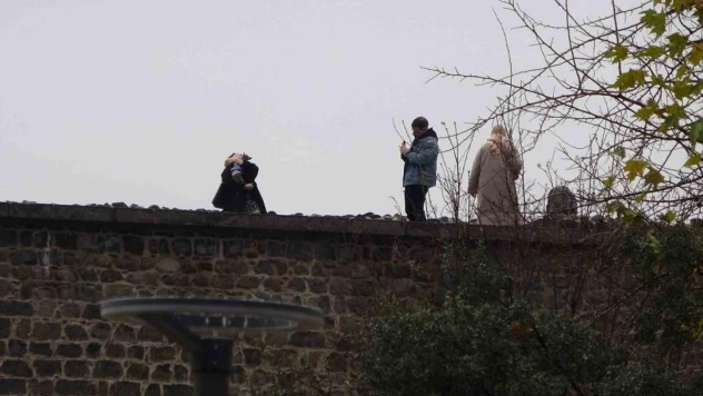Diyarbakır'ın tarihi surlarında 'fotoğraf' tehlikesi