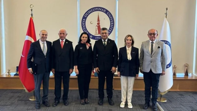 DPÜ'de 1. Ulusal Aizanoi Seramik ve Çini Tasarım Yarışması Lansman Toplantısı