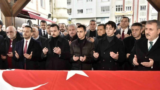 Dr. Mustafa Çalık son yolculuğuna uğurlandı