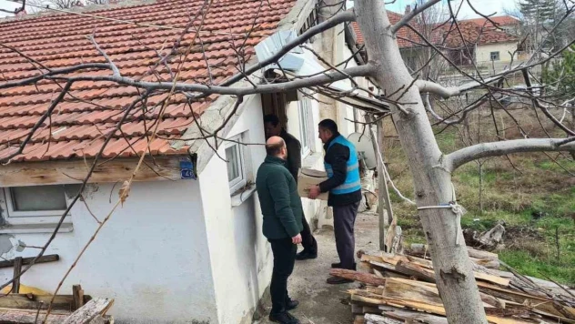 Dumlupınar Müftülüğünden ihtiyaç sahiplerine gıda yardımı